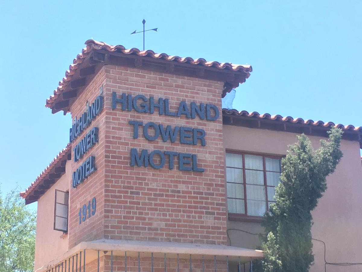 Highland Tower Motel Тусон Экстерьер фото